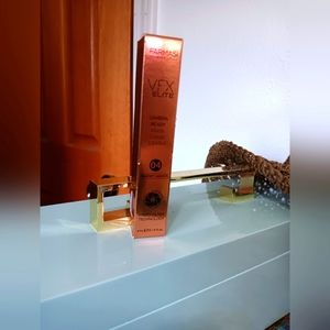 Farmasi Lip Stick #04 "money maker "